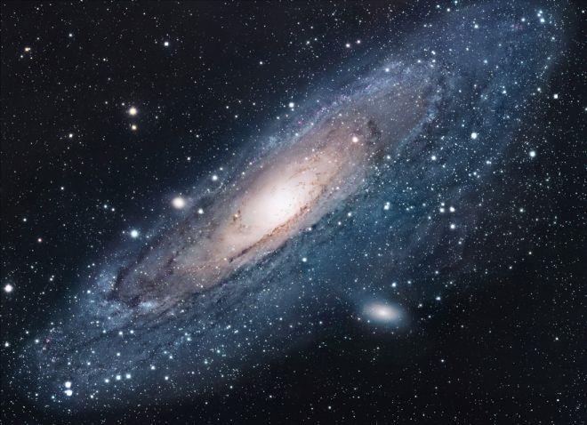 AST1010 En kosmisk reise Forelesning 19: Galakser og galaksehoper Andromeda Avstand: 2.