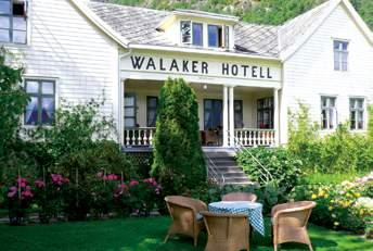 Walaker Hotell er Noregs eldste hotell frå 1640. Walaker Hotell ligg i Solvorn ved Lustrafjorden, den innerste fjordarmen i Sognefjorden.