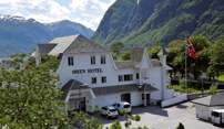 no Velkommen til Øren Hotel ligg like ved Sognefjorden. Her blir det lagt vekt på god service og komfort for både turistar og forretningsreisande. 25 rom, 35 senger.