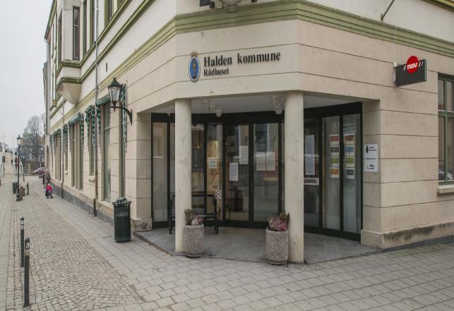 Årsrapport Halden kommune Organisasjon Kommunestyret Kommunestyret er Haldens øverste politiske organ og ledes i perioden 2015-2019 av ordfører Thor Edquist.