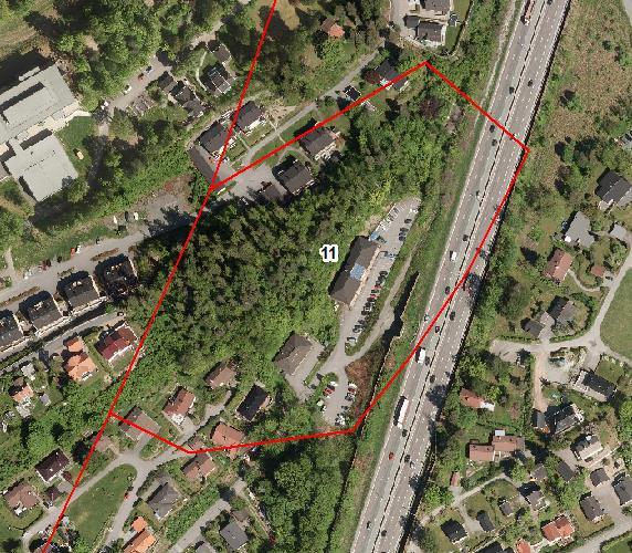 Kommunedelplan E18 Slependen-Drengsrud Temarapport naturmiljø 5.12 Delområde 11: Torstadskogen 5.12.1 Avgrensning Delområdet er avgrenset med utgangspunkt i kalkbarskogen mellom Torstad skole og E18.