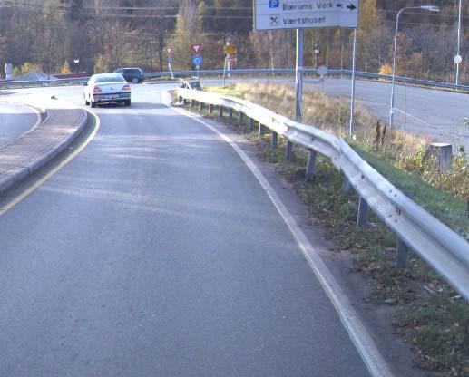 Punkt nr.: 67 Fv68 Fra Oslo til E6 9640-9645 med Mellom rundkjøringene ved avkjøring mot Handlestedet på Bærums verk.