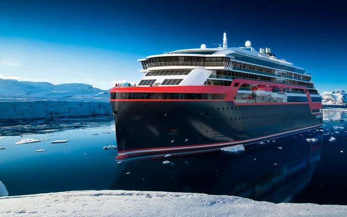 Verdt å vite om Hurtigruten: Alle Hurtigrutens skip bruker miljøvennlig marin dieselolje i stedet for tungolje.