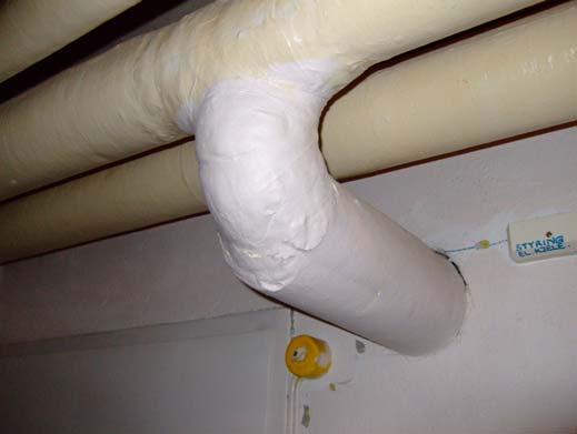 innhold av asbest alle steder der den opprinnelige rørisolasjonen er intakt.