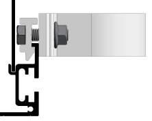 Standard kombiklammer modifisert med M12 bolt og glideskinne brukes til montering.
