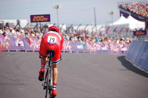 Mål: toppidretts- og prestasjonskultur i alle grener, og utøvere som presterer i verdenstoppen Ta minst 4 mesterskapsmedaljer i EM og VM hvert år Norsk verdensmester i kvinnesykling LV i perioden Med