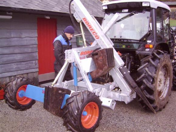 VEKSTKONTROLL KJEMISK Plantevernmiddel med effekt på veksten er mykje nytta internasjonalt, men har vore lite aktuelt i norsk fruktdyrking dei siste åra.