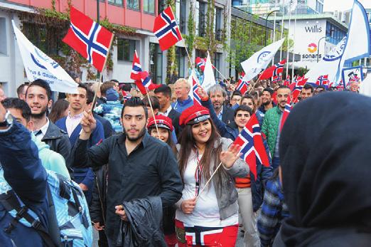 Parade starts from the Radisson Blu Atlantic Hotel 10:00 Children s Parades in several of Stavanger s neighborhoods (see