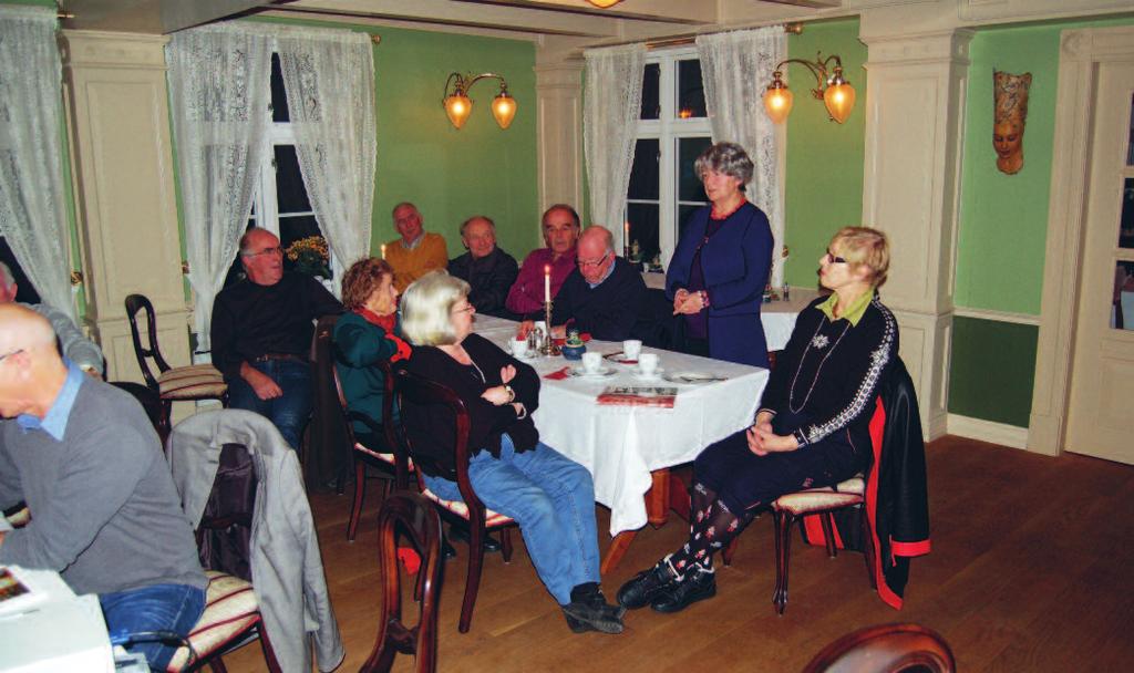 Dei tre sogelaga i Luster kommune markerte lanseringa av den siste lokalhistoriske årboka med kåseri og presentasjon av boka på Walaker Hotell i Solvorn den 8. november.