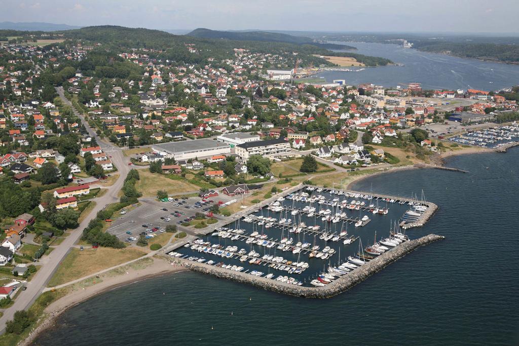 Finale Ligastevne #4 MOSS Dato: 9 10.september Moss Seilforening 1. og 2. divisjon samme helg på hver sin bane Søly båthavn vil være arena for stevnet.