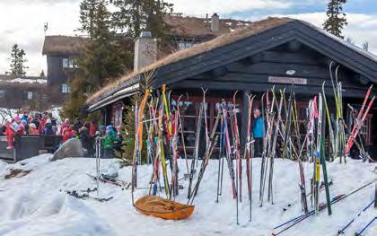 Ønsker dere god stemning på afterski er Fjellparkstua stedet. Alle dager i påsken Åpent fra kl. 1100 Uteservering og afterski, alle rettigheter Onsdag 12. april Familie Quiz kl. 1600 Skjærtorsdag 13.