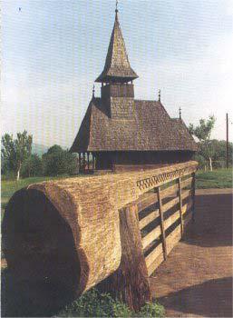 Beltiug (DN 19 A, 35 km de Satu Mare) comuna cu dezvoltat sector pomi-viticol.