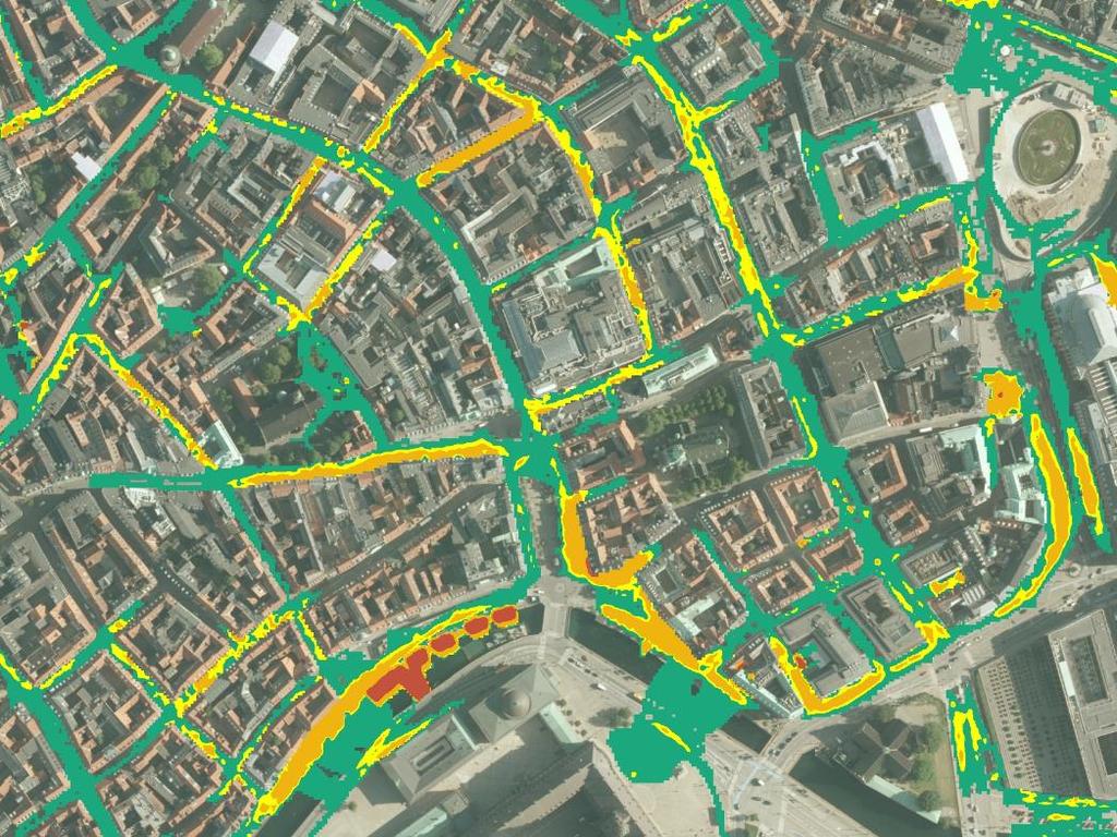 I tillegg til styrtregn har København utfordringer med havstigning og stormflo. Ved slike hendelser kan sjøvann trenge inn i byen. Det lages klappe-ventiler på kritiske rør for å hindre tilbakeslag.