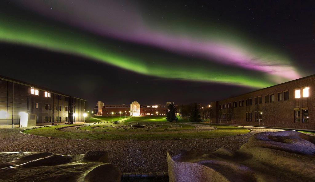 Regionalt kunnskapssenter for barn og unge (RKBU Nord) RKBU Nord er et institutt ved UiT, Norges arktiske universitet.