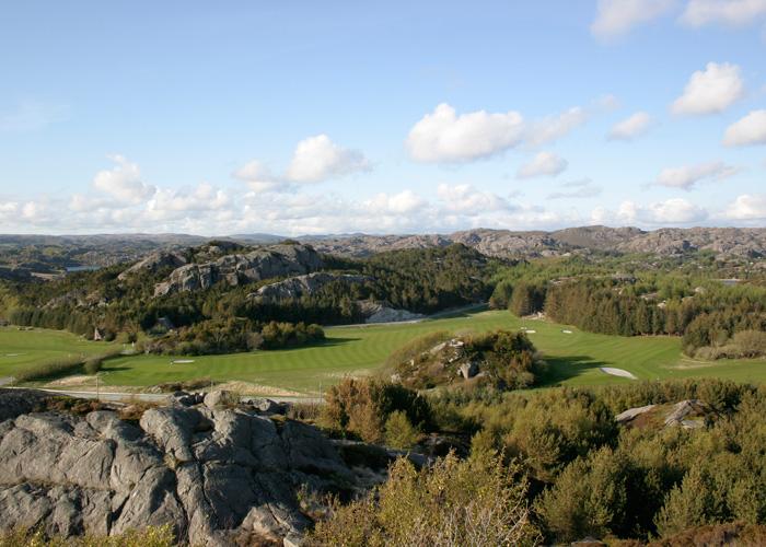 Dersom din bedrift kan være interessert i et sponsorsamarbeid med Ogna Golfklubb, ta kontakt med oss på