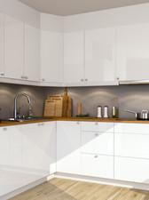 Kjøkken med kjøkkenfronter i hvit høyglans er inkludert i stilen.