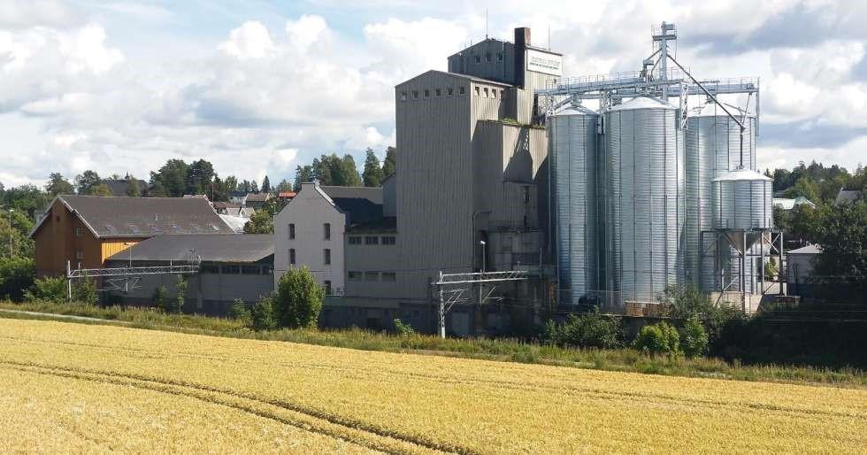 deler av Vestby mølle & Øvre Randum Nybygg,