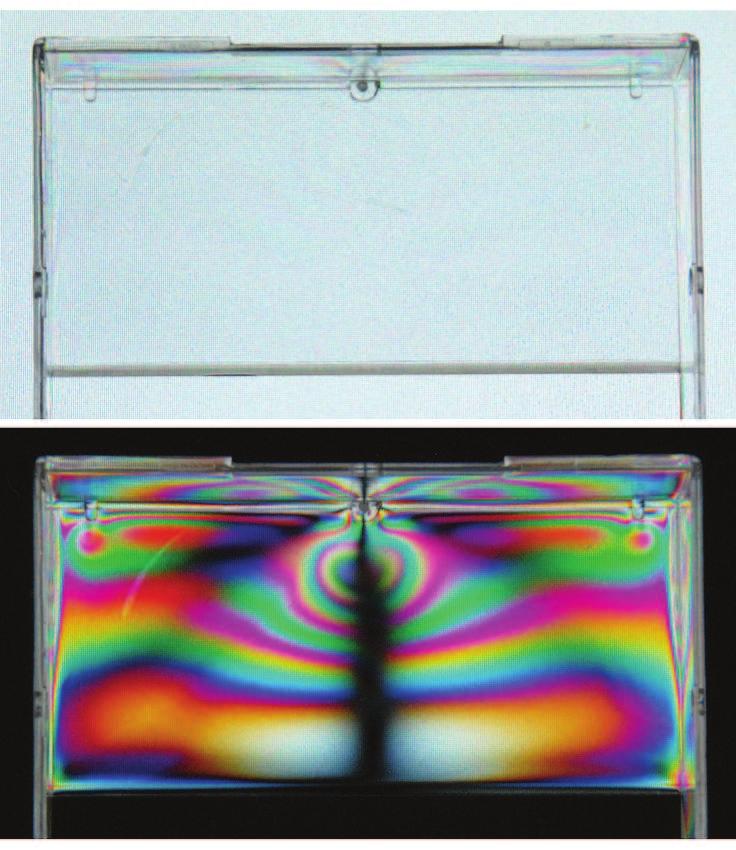 9.4.4 Polariometri Vi har tidligere sett at et polarisasjonsfilter stukket inn mellom to kryssede polarisasjonsfiltre fører til at lys slipper gjennom kombinasjonen av tre filtre.