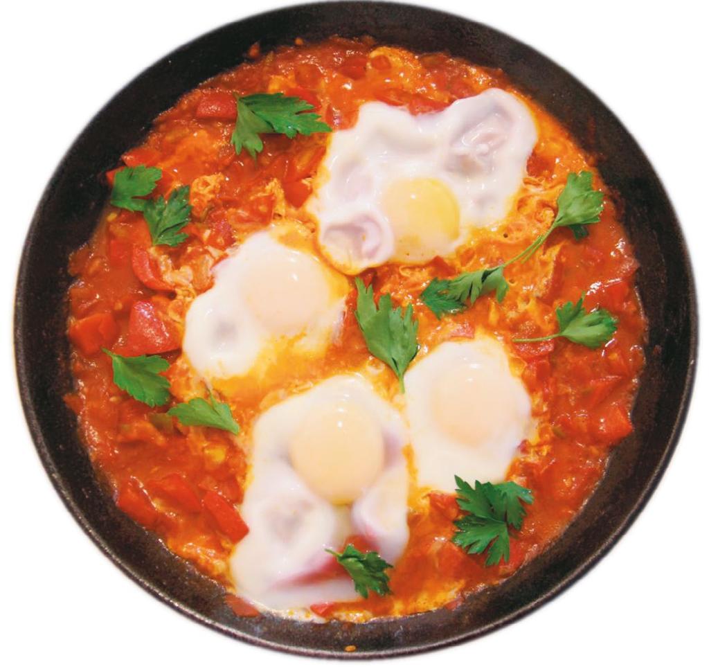 Shakshuka Shakshuka er en veldig vanlig israelsk eggerett som passer perfekt som frokost eller lunsj.