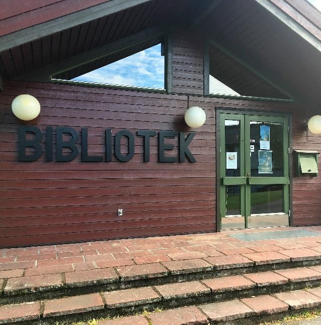 Trysil bibliotek har et «Knøttebibliotek» i tillegg, som ligger i hagen utenfor. Knøttebiblioteket, som egentlig er ei lekestue, ble bygget på dugnad og ble høytidelig åpnet juni 2014.