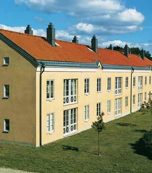 Et moderne hus med store ubrutte takflater krever en harmonisk takstein. Vårt mest moderne alternativ er Minster, en helt flat betongstein. Side 22. Turmalin er en moderne falset teglstein.