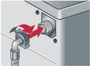 Myke gulv/gulvbelegg egner seg ikke. 2. Åpne vannkranen forsiktig og kontroller at tilkoblingene er tette. Obs! Skrueforbindelsen står under trykk fra vannledningen. 3. Ta ledningen ut av holderne.