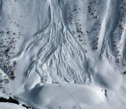 fjellskred og undersjøiske skred Flommer, inkl.