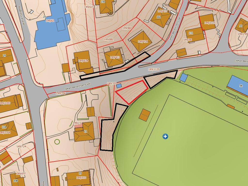 3 observert tegn til erosjon i skråningen. Løsmassemektigheten er usikker, og det bør vurderes å utføre et par enkle boringer for å undersøke mektigheten av løsmasser over berg i dette området.