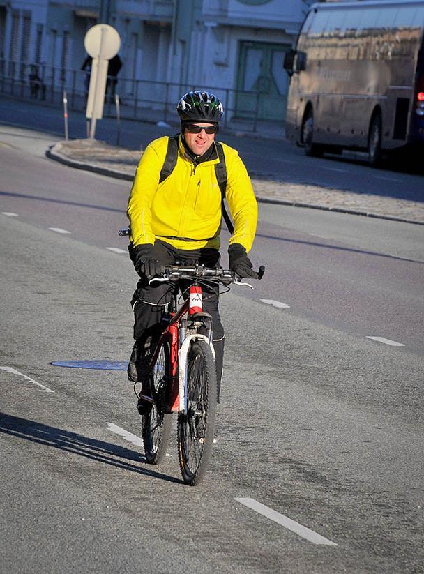 Statens vegvesen vil også framover ha en sentral rolle i byområdene Part i de helhetlige bymiljøavtalene, sammen med fylkeskommunene og kommunene (og Jernbaneverket der det er aktuelt) Ansvar for