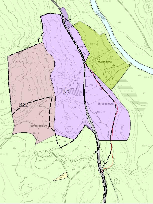 er satt av som steinbrudd i sørvest og areal som er avsatt til næring i søraust. Kart2 viser forslag til reguleringsplanformål innanfor planområde og er i tråd med overordna plan.