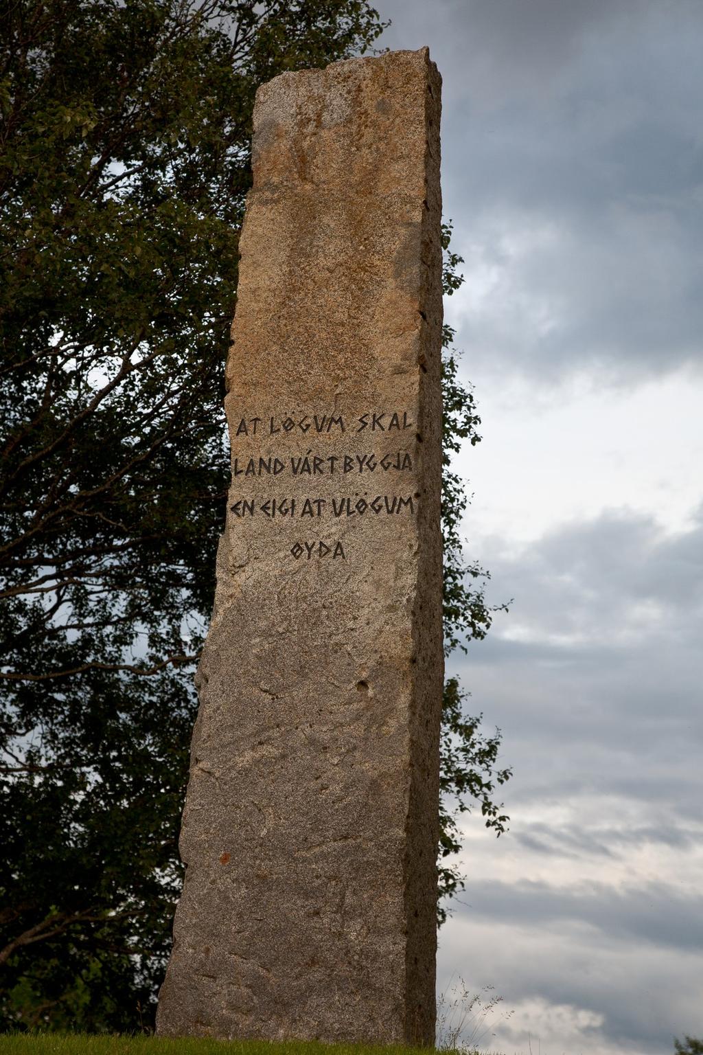 Med lov skal land øydast Minerallover frå 1540 bygd på to prinsipp: kongens bergregale første finners rett Gjeld framleis MInerallova av 2009 vedtatt mot protestar frå miljørørsla og Sametinget.