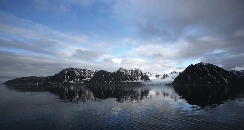 KONGSBERG 2. KVARTAL 2013 / 1. HALVÅR 2013 STERK VEKST I KONGSBERG MARITIME KONGSBERG rapporterer driftsinntekter i 2. kvartal 2013 på NOK 4.