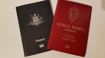Hvem har stemmerett i Norge? I dag har alle norske statsborgere over 18 år stemmerett. Slik har det ikke alltid vært. I 1898 fikk alle menn over 25 år stemmerett.