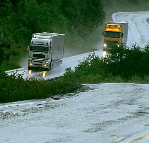 Vegtrafikkindeksen september 2010 Det var 1,9 meir trafikk i september 2010 enn same månad i fjor. Utviklinga dei siste 12 månadene har vore på 1,2.