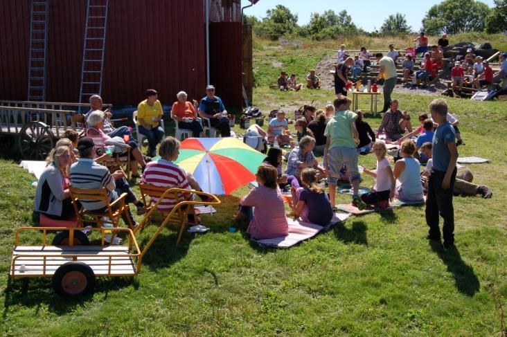 Organisering av driften Alle grunneierne har overlatt driften til Stråholmen vel Velforeningen driftes på