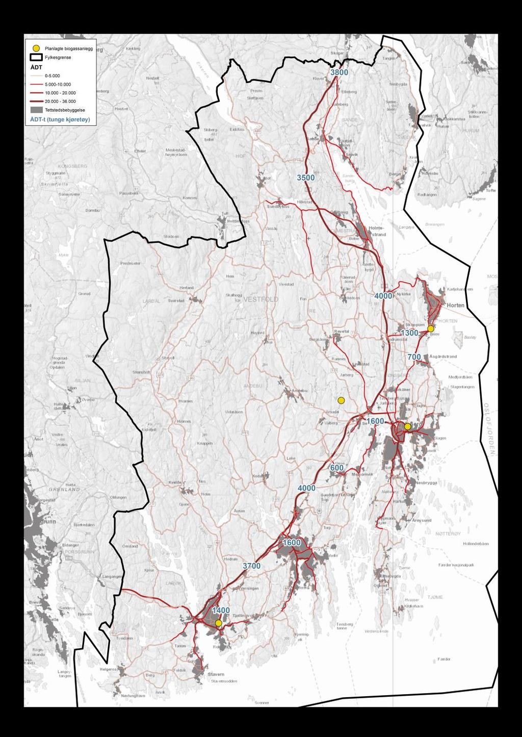 TRAFIKKMENGDER TUNGTRAFIKK Gjennomsnittlig passerer det 4000 lastebiler