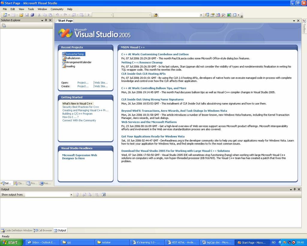 Å lage programmer i C++ side 16 av 21 1.5. Trinnene i Visual Studio.NET 2005 Startvinduet ser nå slik ut. Se Figur 19.