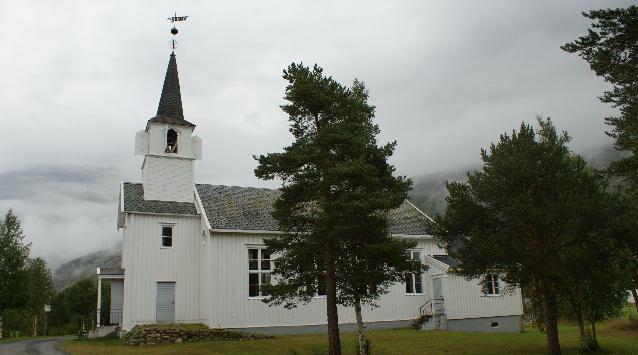 Forslag til mål Menigheten skal legge tilrette for undervisning i kirkemusikk, salmesang og liturgi. Menigheten skal legge tilrette for at barn og ungdom gis opplæring i orgelspill.