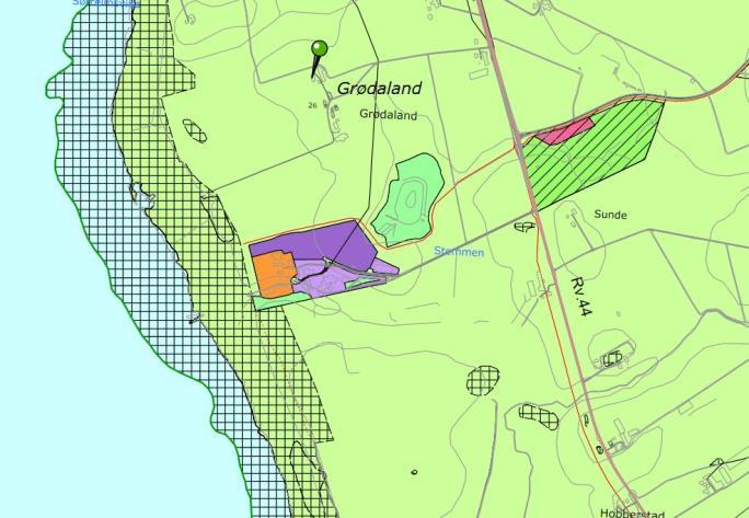 2 Plansituasjon Planområdet er i gjeldende kommuneplan avsatt til nåværende og framtidig næringsvirksomhet, andre typer bebyggelse og anlegg og grønnstruktur.