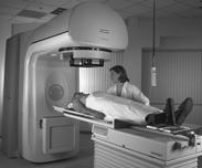 Lineærakselerator (linac): Røntgenapparat med akselerasjonsrør for å øke energien på strålingen
