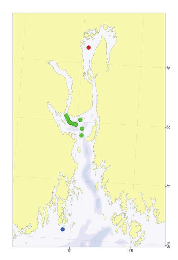 Figur 1. Området det ble fisket i sør for Tofte er avmerket som grønne sirkler.