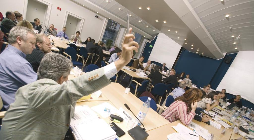 Eionet en suksesshistorie Eionet-gruppen består av de nasjonale knutepunktene, lederne for de europeiske temasentrene, representanter for Europakommisjonen og berørte personer hos EEA.