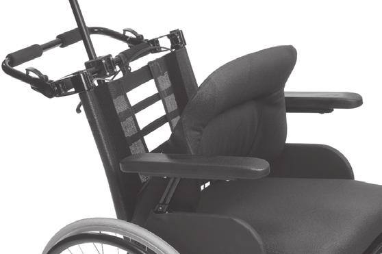 Plasser skruen i ønsket posisjon og skru til. Det er viktig å montere putene i rullestolen før den tas i bruk. 6.