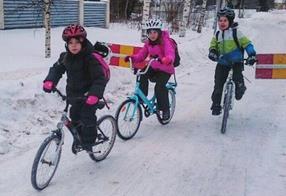 år - men stabilt vinterklima Sterkt fokus på godt vedlikehold gjennom hele året Sykkelkultur Politikerne prioriterer «aktiv transport», ekstra viktig når vinteren