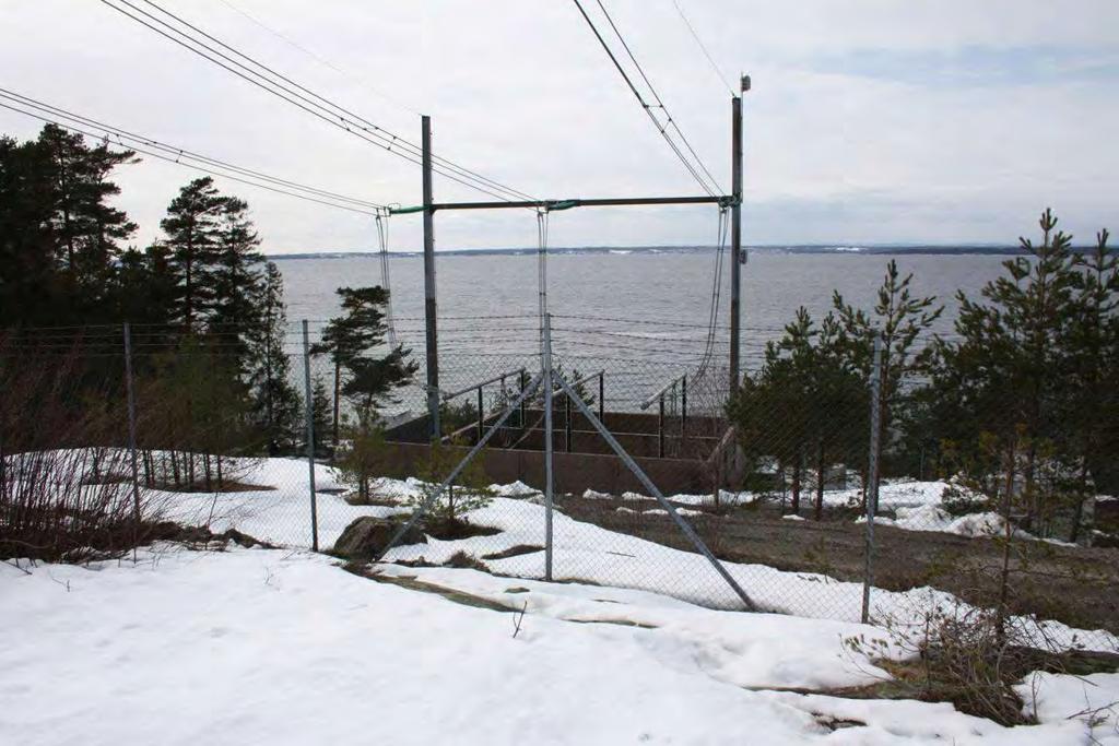 2.4 Sjøkabel med muffeanlegg, teknisk beskrivelse Kabelen over Trondheimsfjorden vil kunne bestå av 6 stk (to sett) 420 kv enlederkabel samt telekabel. Kabellengden vil bli ca 8 km.