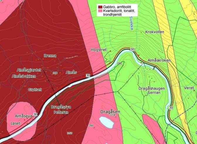 I NGUs kartbladserie Berggrunn N250 er berggrunnen delvis registrert som kvartsdioritt, tonalitt og trondhjemitt, og delvis som gabbro og amfibolitt. Figur 4.1.1: N250 kart berggrunn - (NGU) 5.