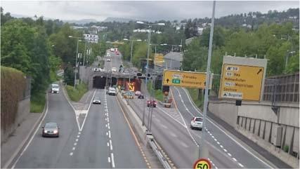 Figur 28: Foto til venstre viser situasjonen ved Smestadtunnelen 2. juni 2015 kl. 8.00, da kapasitetsreduksjonen ble iverksatt (foto: Aud Tennøy).