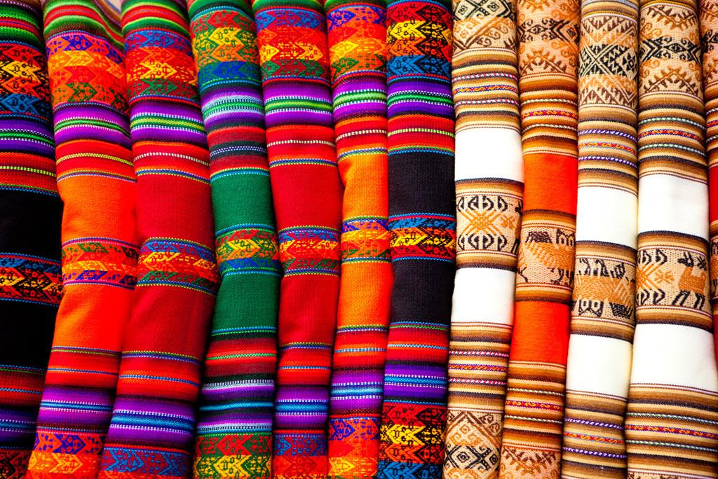 Dag 10. Puno til Cuzco I dag reiser vi fra Puno til Cusco som er inkarikets gamle hovedstad. Cusco er i dag en vakker og pulserende multikulturell by.