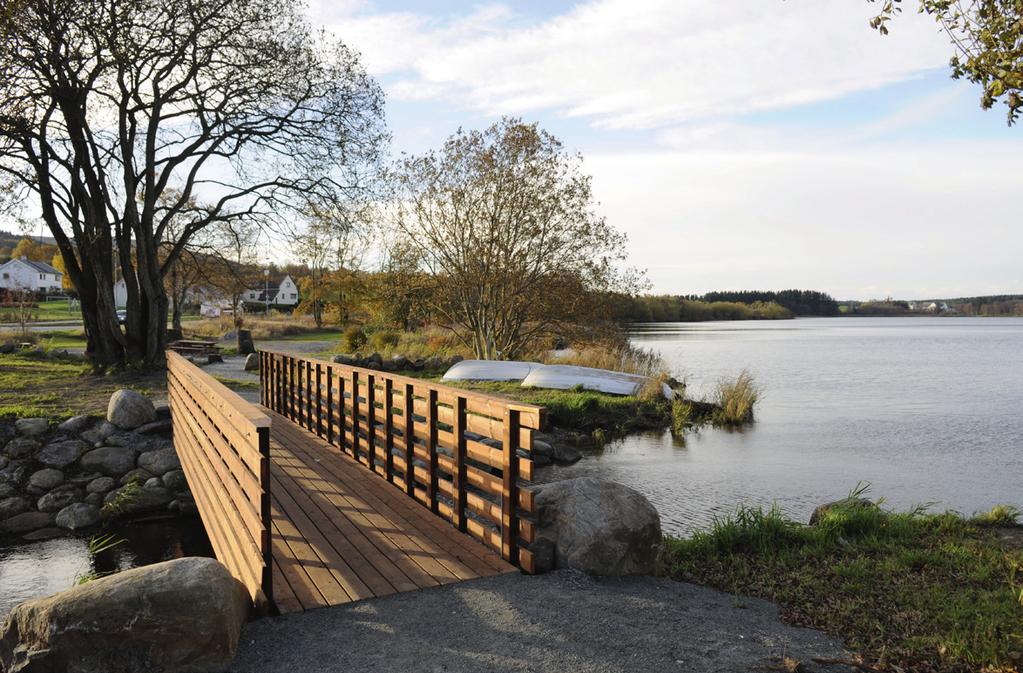 Begge er på 247 m2 inkludert utleieleilighet på 62 m2.