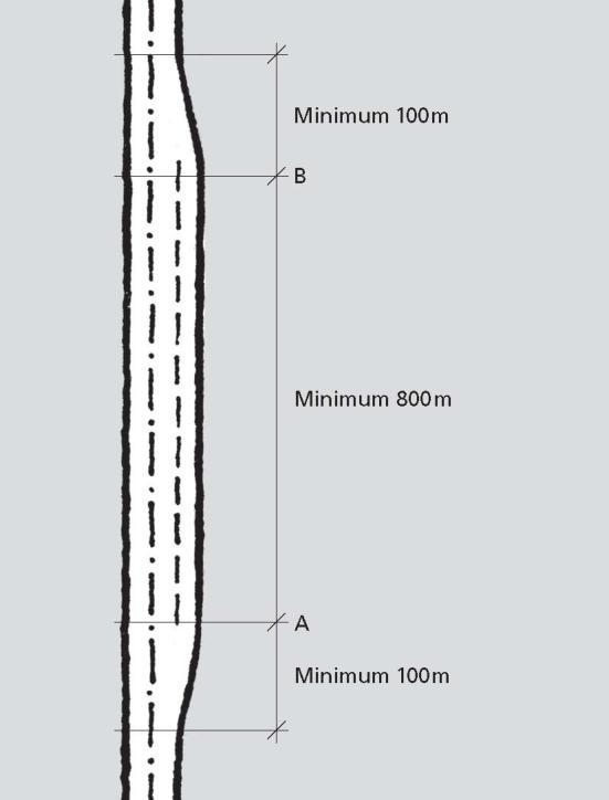 På vegstrekninger hvor antall tunge kjøretøy pr. døgn er < 400 kan fartsdifferanse inntil 20 km/t aksepteres før forbikjøringsfelt etableres.